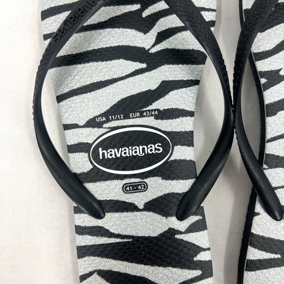 Havaianas Slim Zebra Print Silver Black Flip Flop Sandals Women's 11/12 - Picture 2 of 3